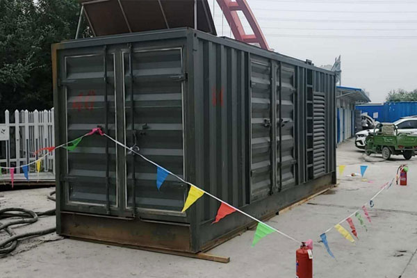 南昌发电机租赁空气滤清器多久更换一次？